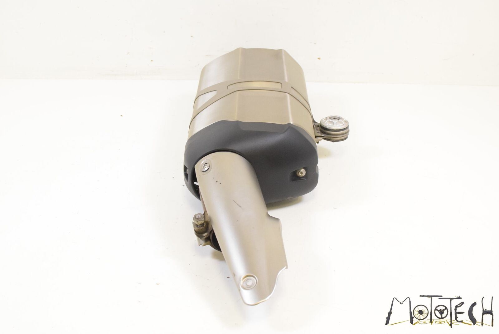 2014 BMW R1200 GS GSW OEM Exhaust Pipe Muffler Silencer 18518525082 {{ shop.shopifyCountryName }} - Mototech271
