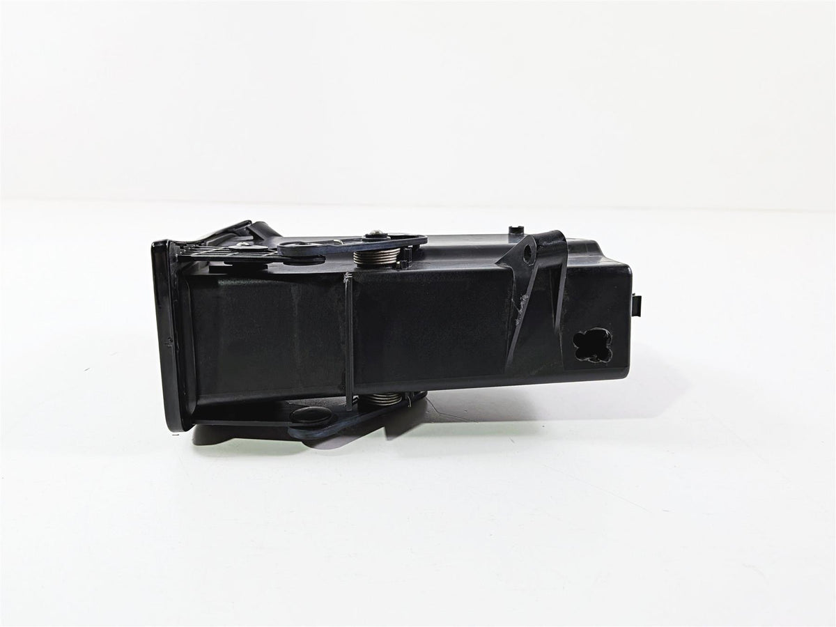 2017 Harley Touring FLHXS Street Glide Front Fairing Media Compartment 76000117 {{ shop.shopifyCountryName }} - Mototech271