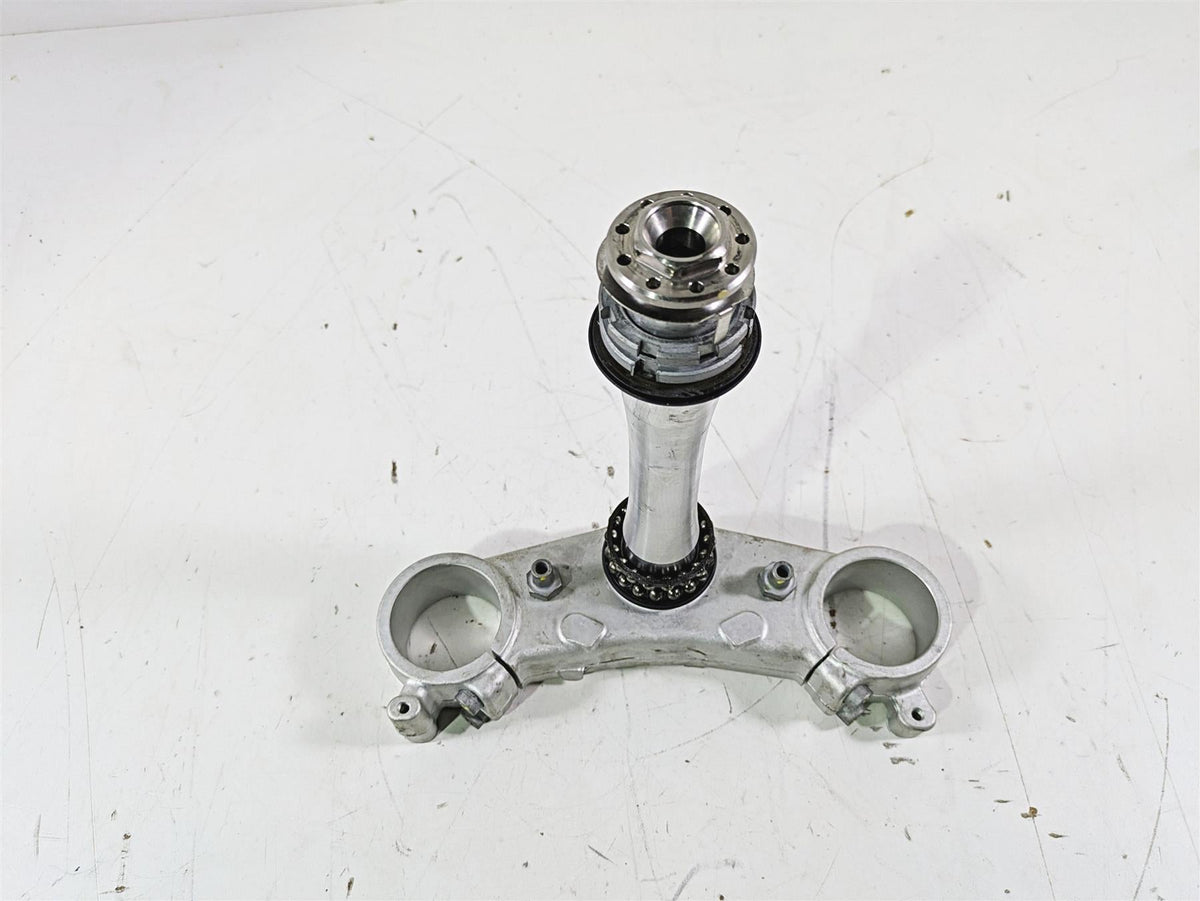 2021 Aprilia RS660 Lower Triple Tree Steering Clamp 2B005255 {{ shop.shopifyCountryName }} - Mototech271