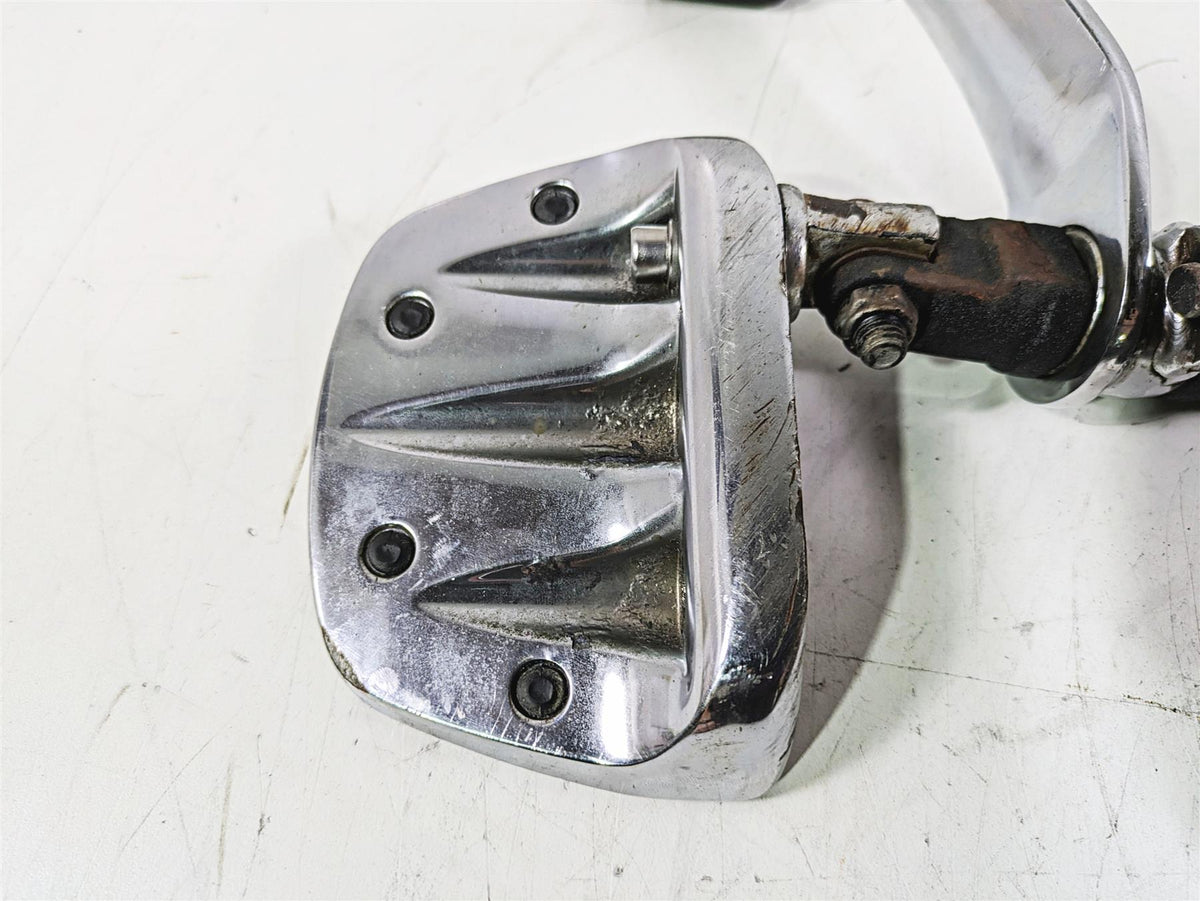 2013 Harley FXDWG Dyna Wide Glide Right Floorboard + Forward Controls 42663-03A {{ shop.shopifyCountryName }} - Mototech271
