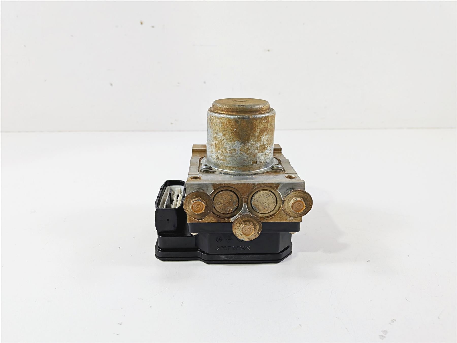 2020 Honda Talon SXS1000 S2R 1000R Vsa Modulator Abs Pump 57110-HL6-A01 {{ shop.shopifyCountryName }} - Mototech271