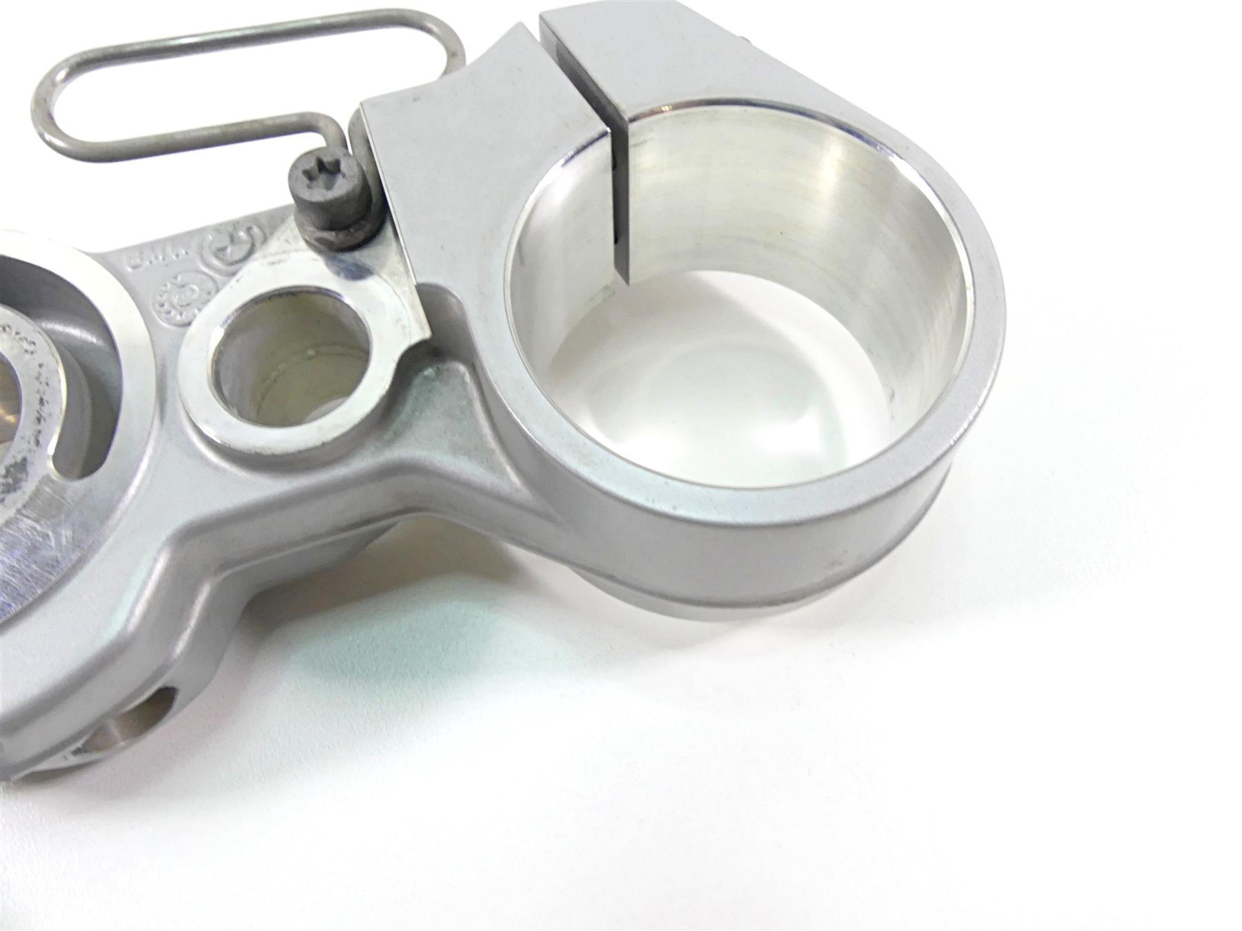 2013 BMW F800GS STD K72 Upper Triple Tree Steering Clamp 7698391 31427715420 {{ shop.shopifyCountryName }} - Mototech271