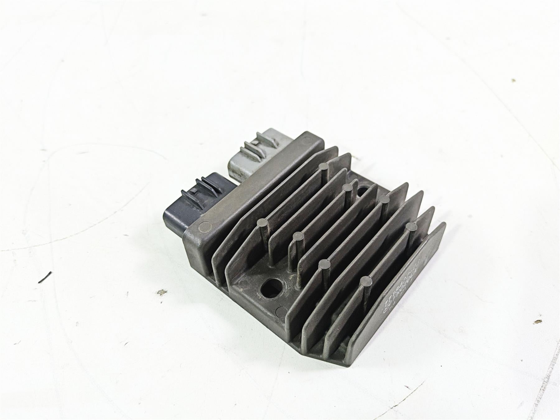 2017 BMW S1000RR K46 Rectifier Voltage Regulator FH020CA 12317718422 {{ shop.shopifyCountryName }} - Mototech271