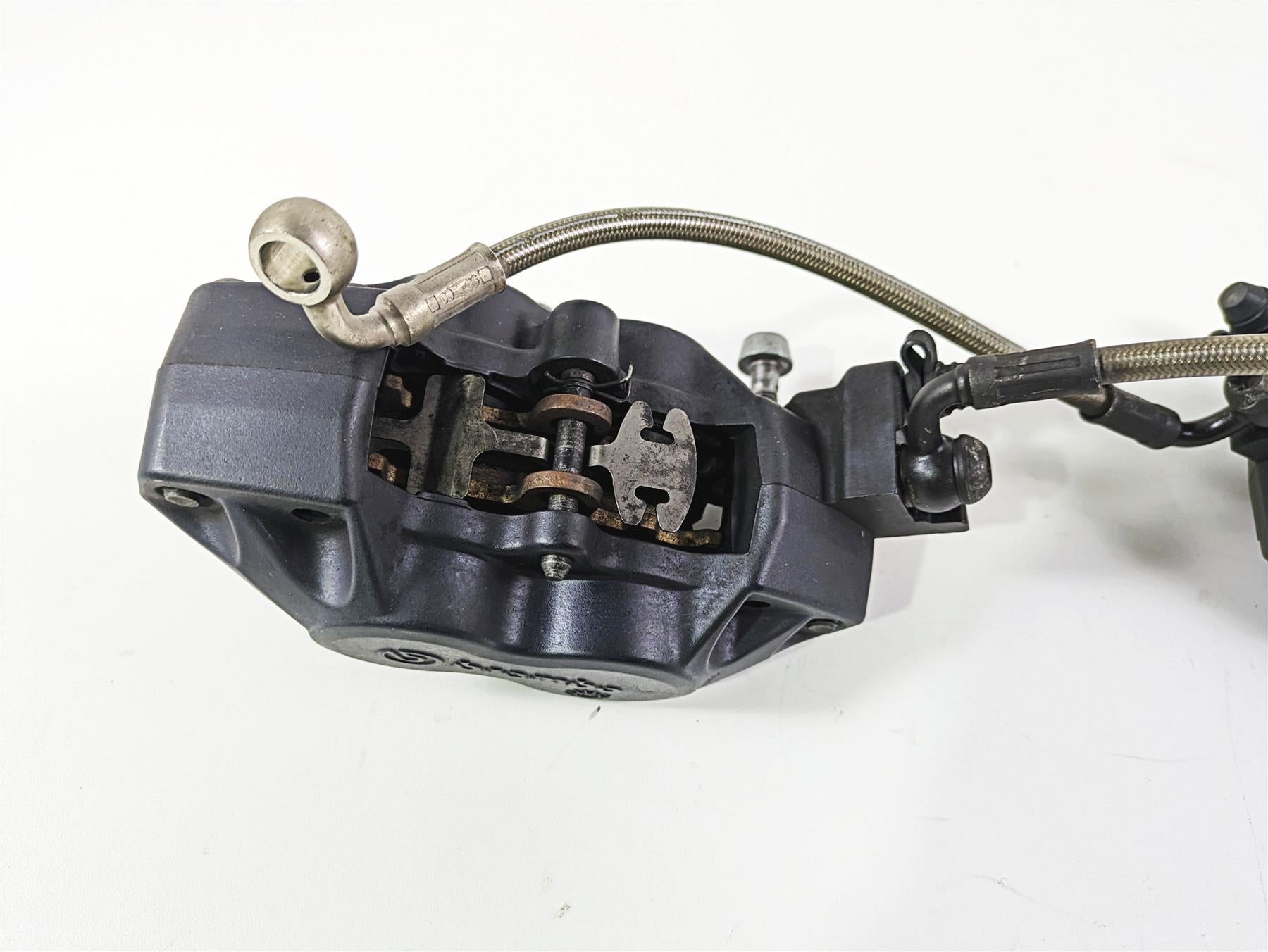 2006 BMW R1200GS K255 Adv Brembo Front Brake Caliper Set 34117711438 34117711439 {{ shop.shopifyCountryName }} - Mototech271
