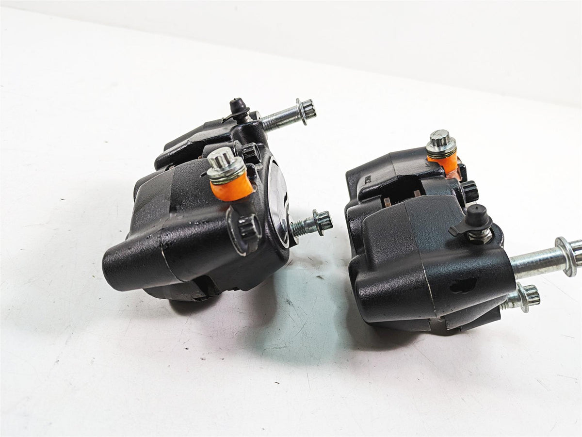2009 Harley Dyna FXDFSE CVO Fat Bob Front Brake Caliper Set 44046-08 44047-08 {{ shop.shopifyCountryName }} - Mototech271