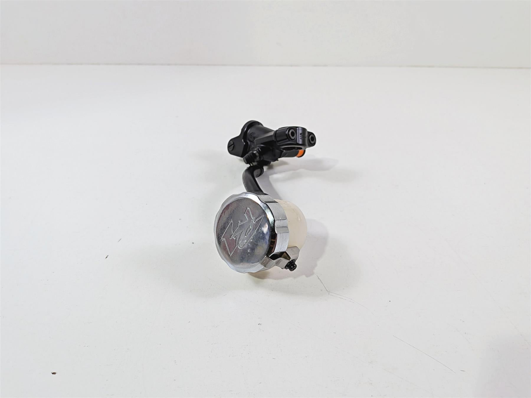 2008 Yamaha YZF R1 RN19 Front 16mm Brembo Radial Brake Pump 5SL-W2587-00-00 {{ shop.shopifyCountryName }} - Mototech271