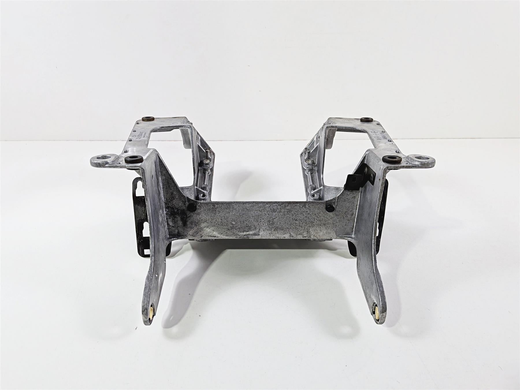 2013 Victory Vision Tour Front Upper Fairing Subframe Headlight Mount 5136940 {{ shop.shopifyCountryName }} - Mototech271