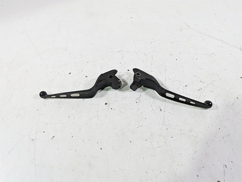 2015 Harley Touring FLHXS Street Glide Oem Edge Cut Lever Set 5311792 36700067 {{ shop.shopifyCountryName }} - Mototech271