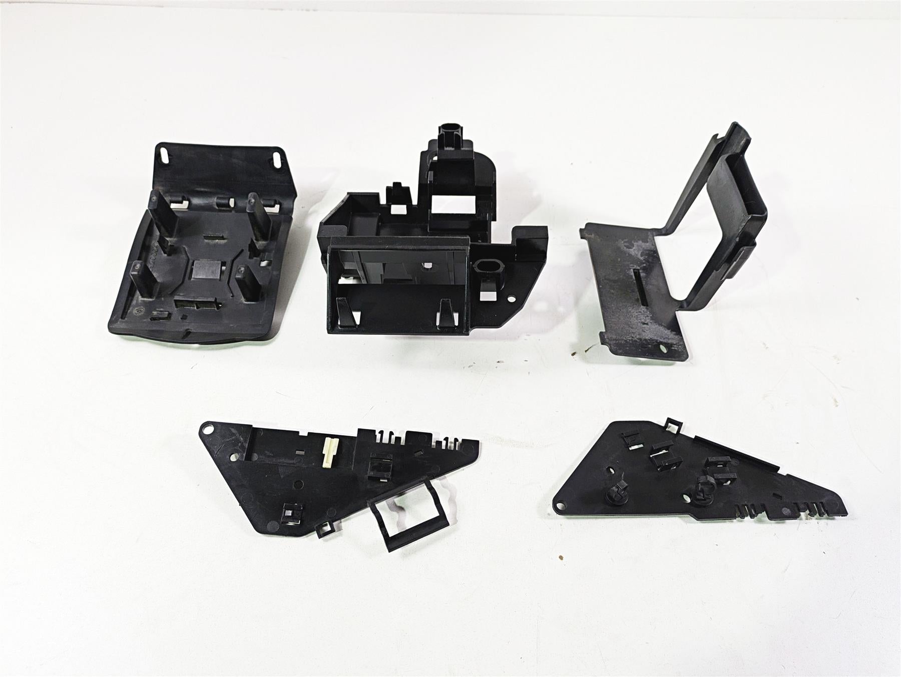 2014 Harley FLS Softail Slim Electric Battery Holder Plastic Set 70354-11 {{ shop.shopifyCountryName }} - Mototech271