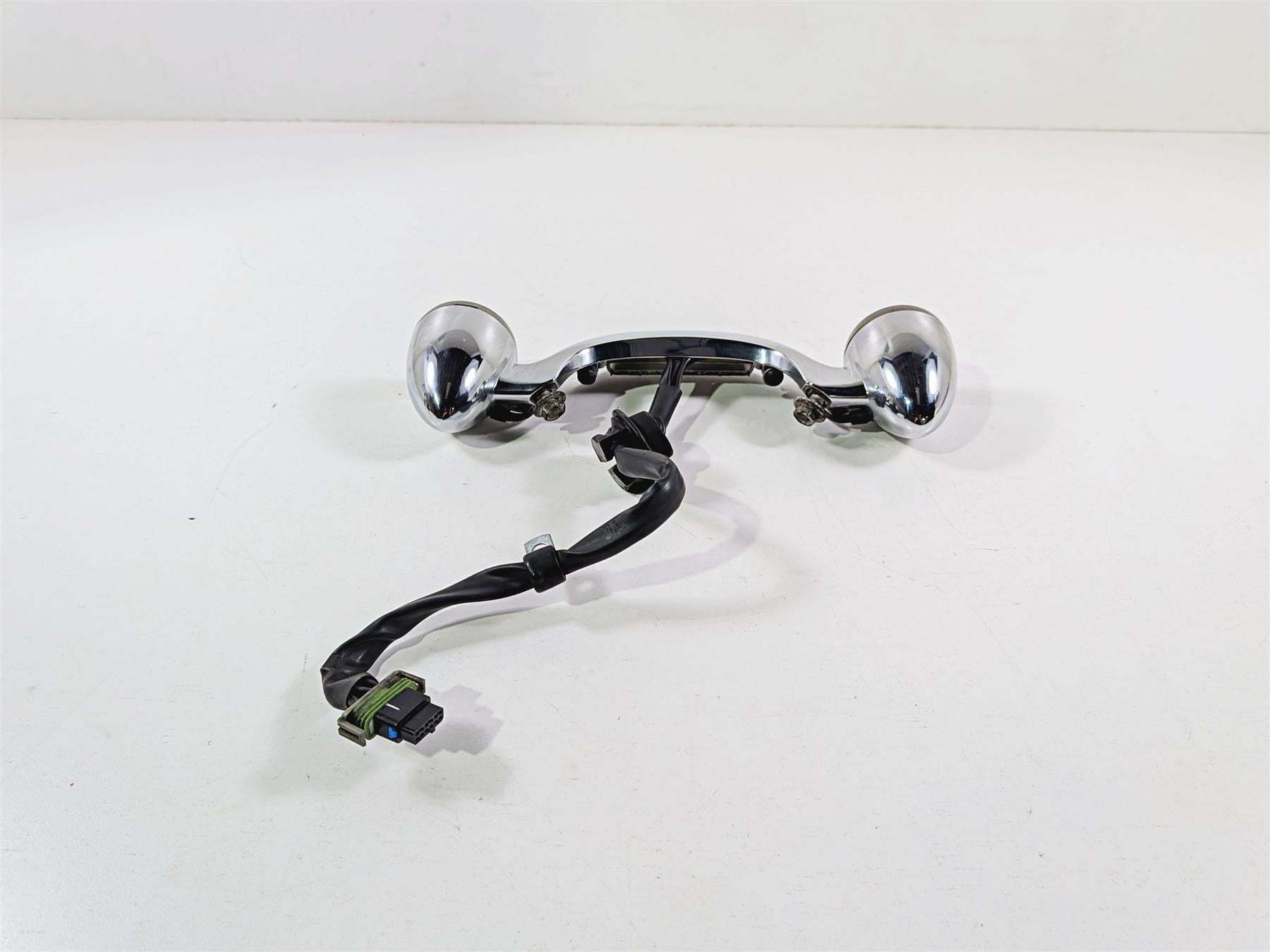 2016 Harley Touring FLHX Street Glide Rear Chrome Led Turn Signal Bar 68629-05 {{ shop.shopifyCountryName }} - Mototech271