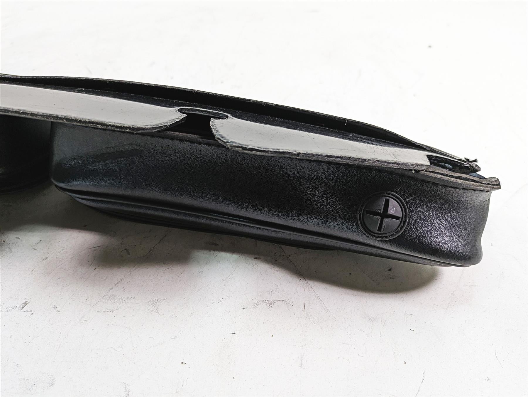 2010 Harley Touring FLHTCU Electra Glide Willie Max Windshield Bags 4725 {{ shop.shopifyCountryName }} - Mototech271