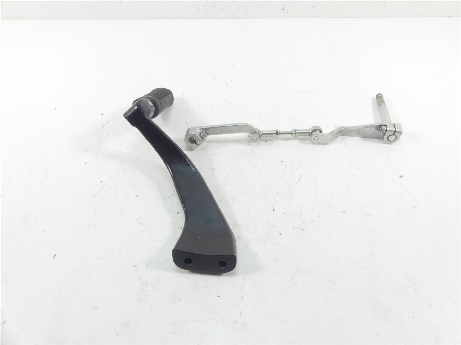 2018 Harley Softail FXBB Street Bob Left Foot Peg & Shifter Linkage 50500603 | Mototech271