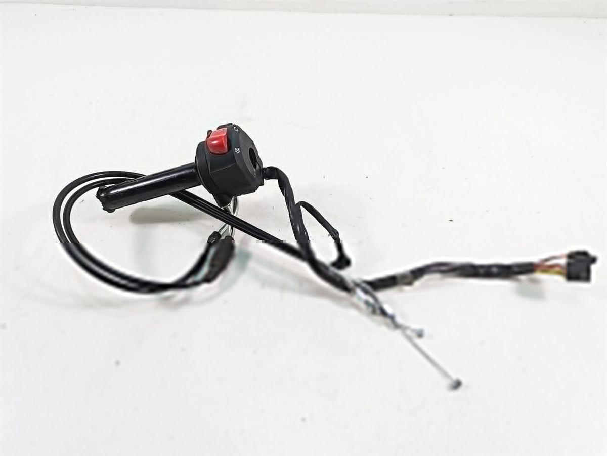 2022 Suzuki GSXR 750 Right Hand Start Kill Control Switch 37200-47H30 {{ shop.shopifyCountryName }} - Mototech271