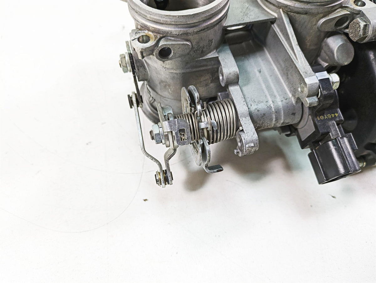 2007 Yamaha R1 YZFR1 Mikuni Throttle Body Bodies & Wiring 4C8-13750-00-00 {{ shop.shopifyCountryName }} - Mototech271