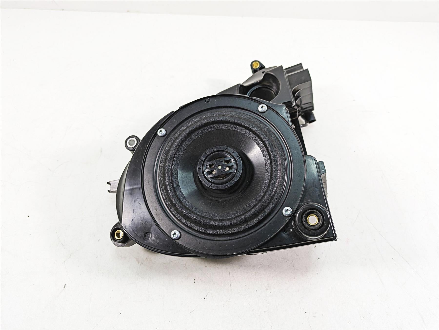 2020 Harley Touring FLHX Street Glide Front Right Audio Speaker - Read 57000175 {{ shop.shopifyCountryName }} - Mototech271