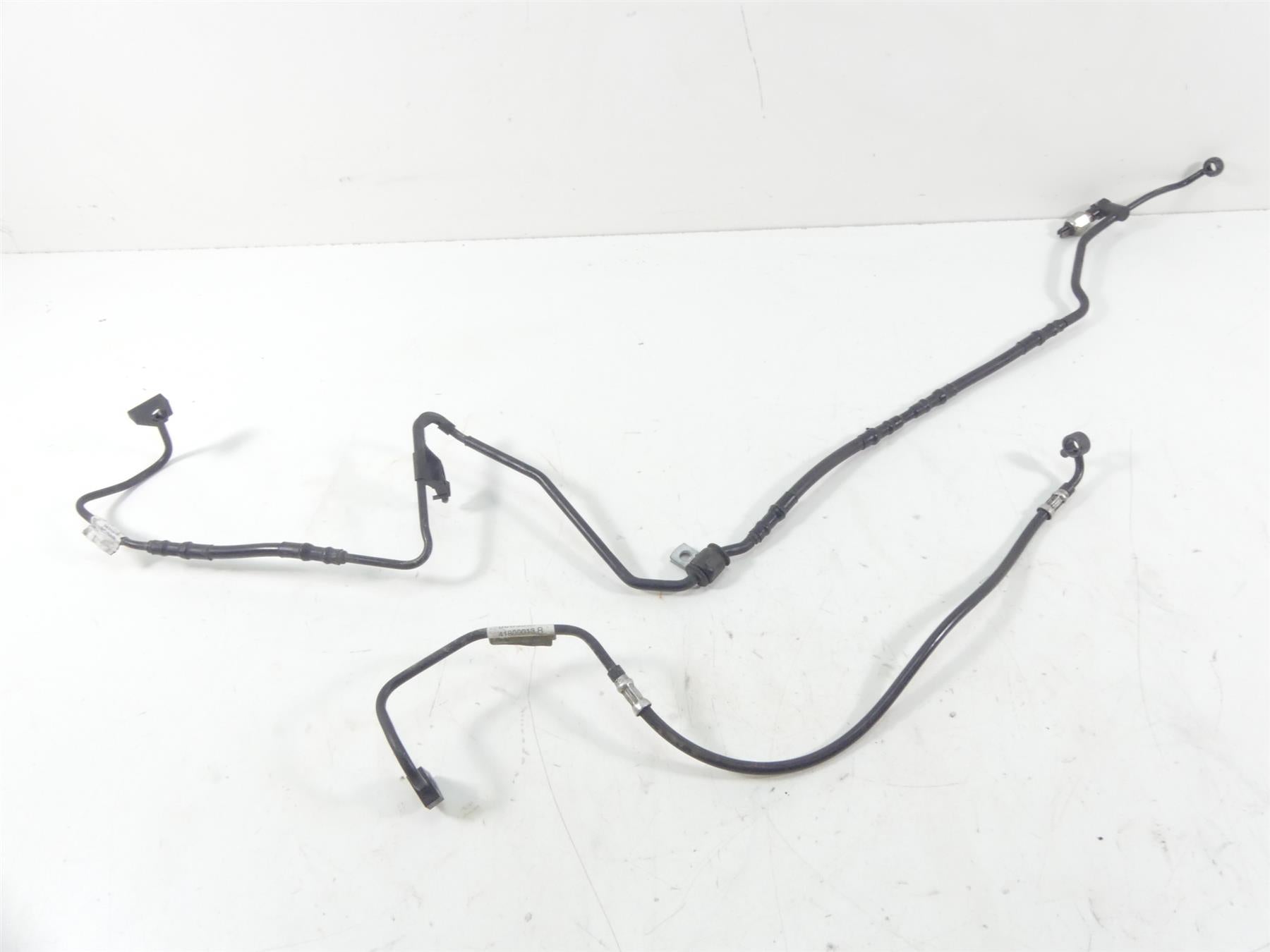 2014 Harley Touring FLHX Street Glide Rear Abs Brake Line Set 41800012 41800541