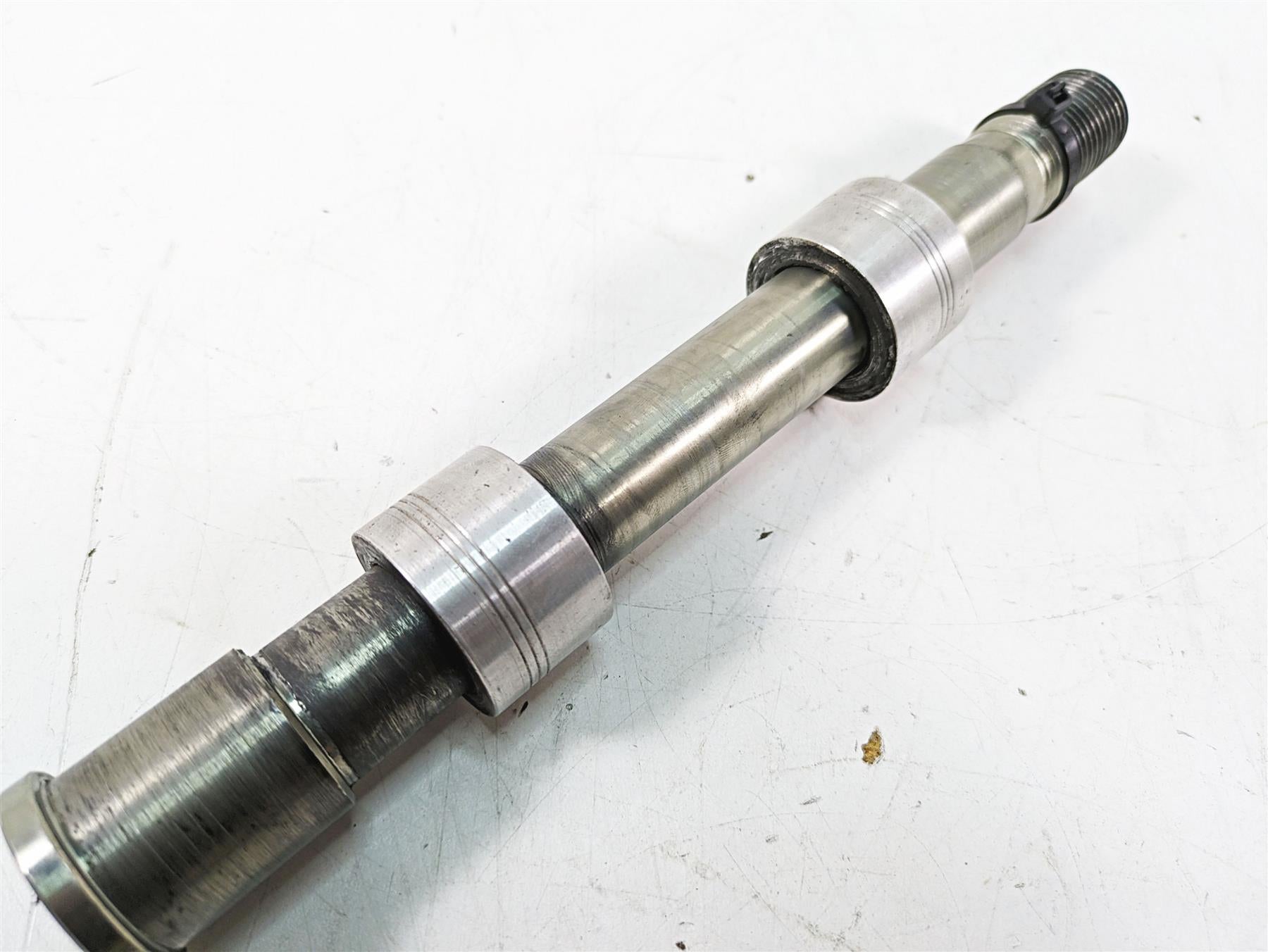 2020 Harley Softail FXBB Street Bob Front Wheel Spindle Axle 43000081 {{ shop.shopifyCountryName }} - Mototech271