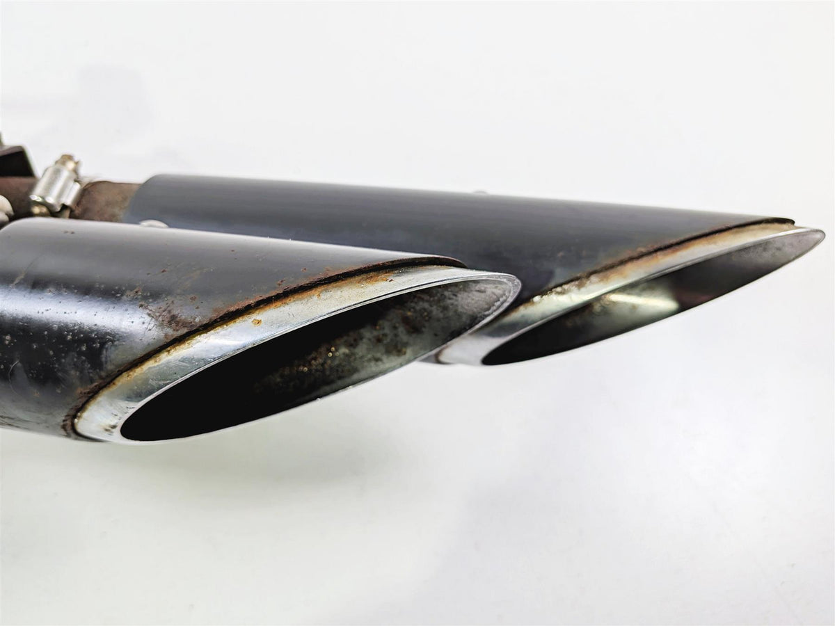 2011 Harley FXDF Dyna Fat Bob Vance Hines Big Radius 2-2 Exhaust System 46071 {{ shop.shopifyCountryName }} - Mototech271