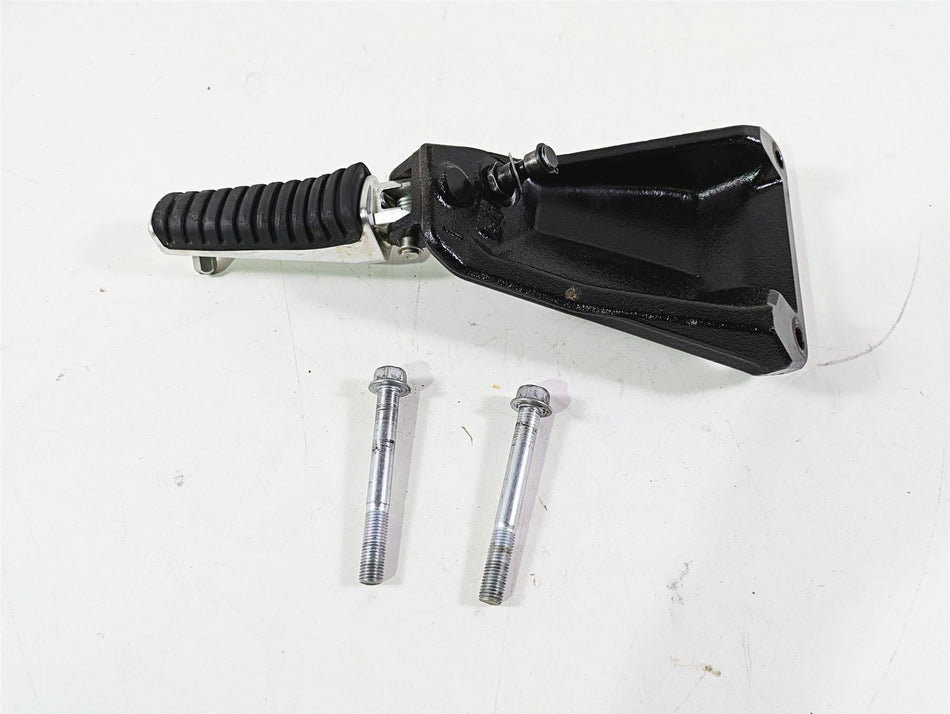 2016 Suzuki M109R VZR1800 Boulevard Left Front Footpeg + Mount 43521-48G01 {{ shop.shopifyCountryName }} - Mototech271