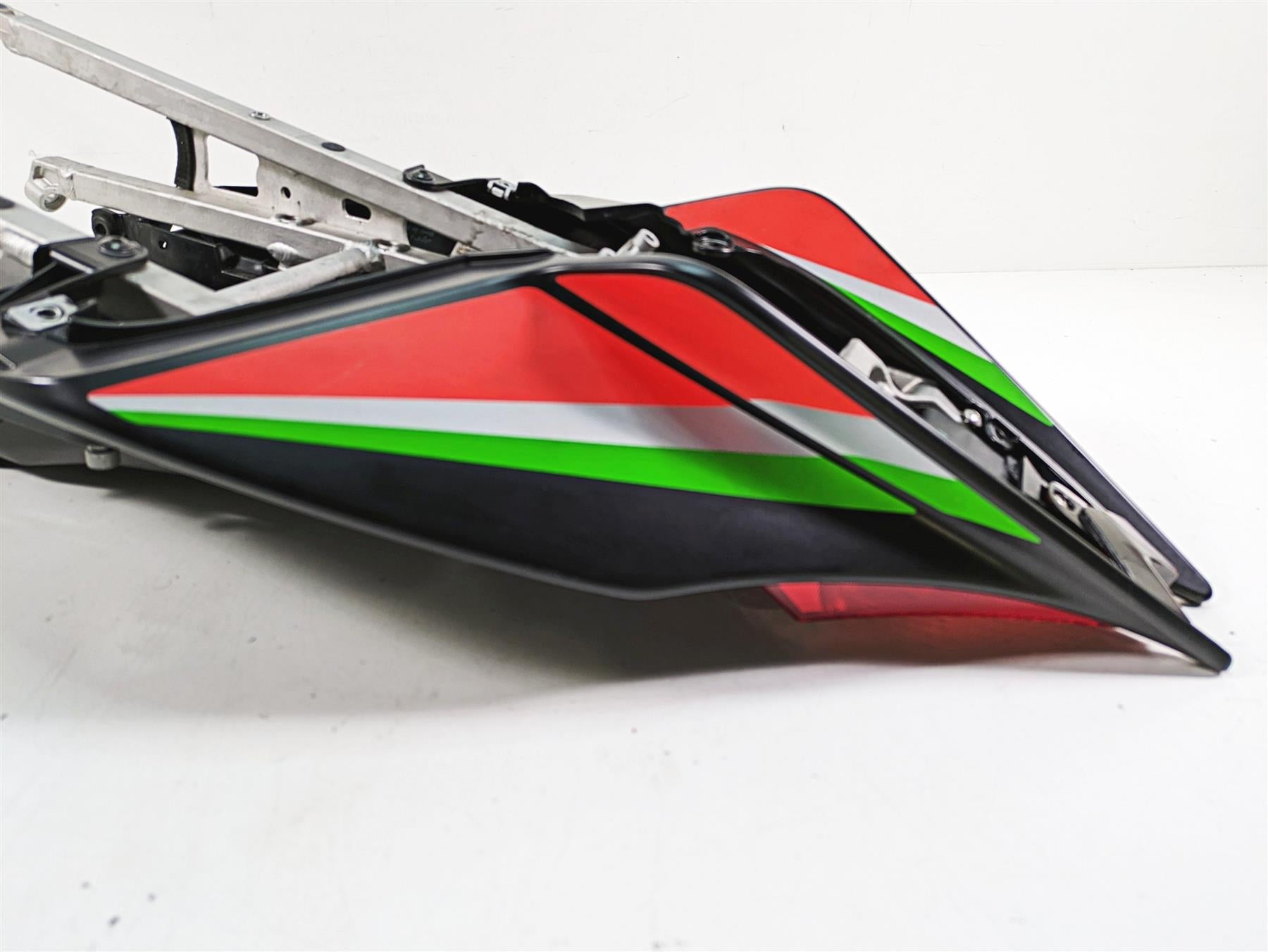 2020 Aprilia Tuono V4 Factory Rear Subframe Assembly With Side Covers 2B003589 {{ shop.shopifyCountryName }} - Mototech271