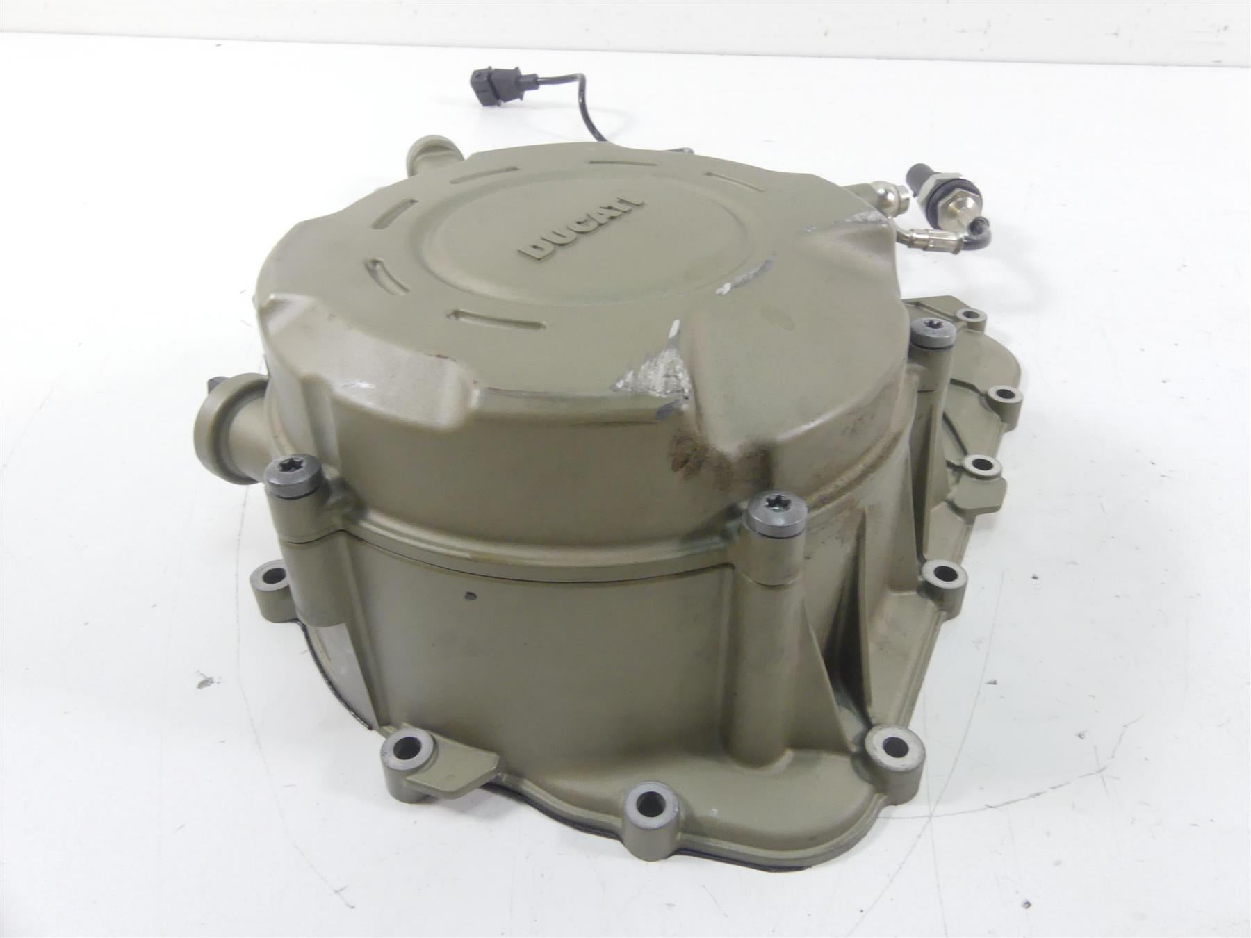 2018 Ducati Panigale 1100 V4 S Clutch Engine Side Cover 24311551AH {{ shop.shopifyCountryName }} - Mototech271