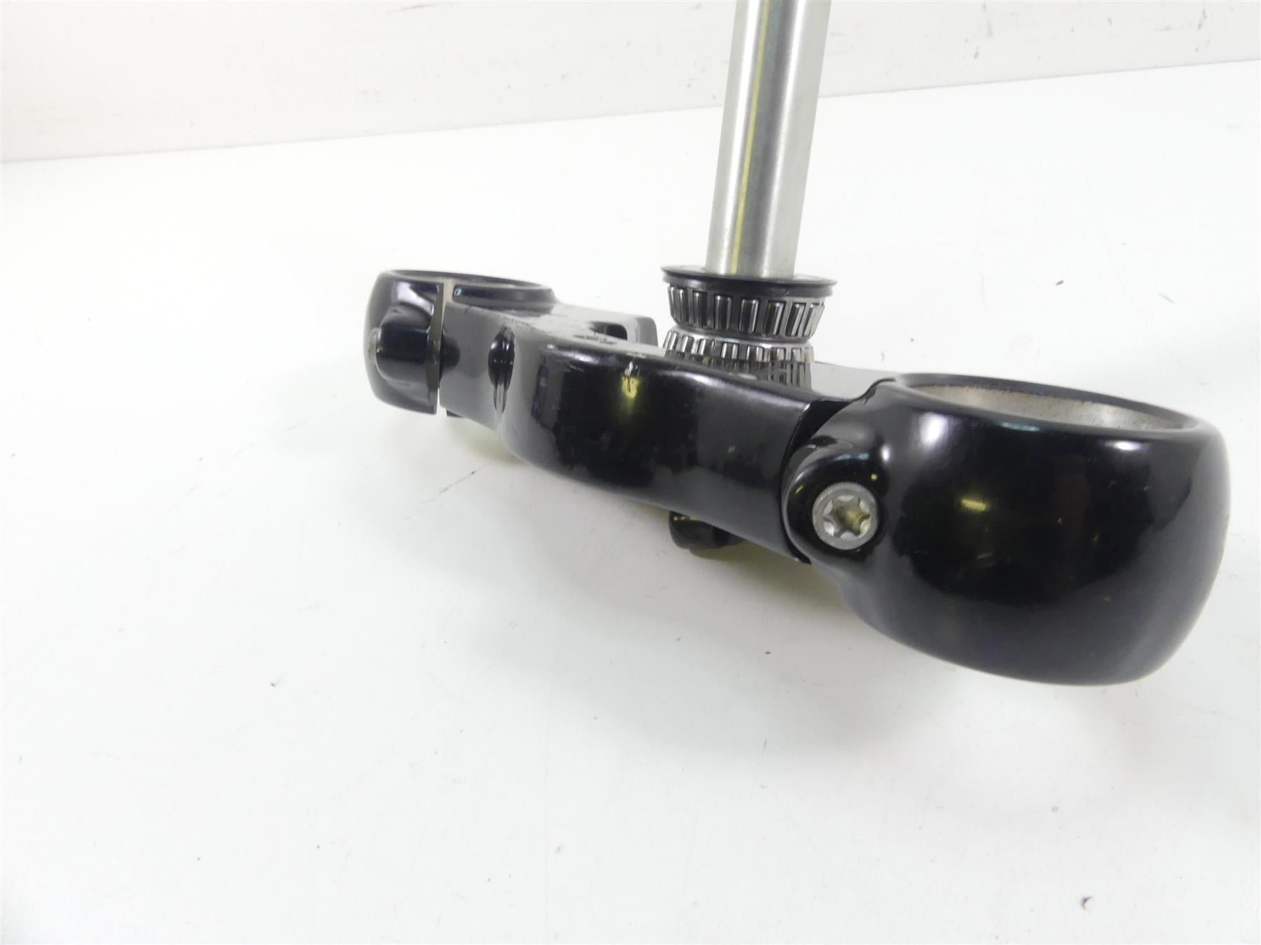 2020 Harley Softail FXBB Street Bob Lower Triple Tree Yoke Clamp - Read 45900170 {{ shop.shopifyCountryName }} - Mototech271