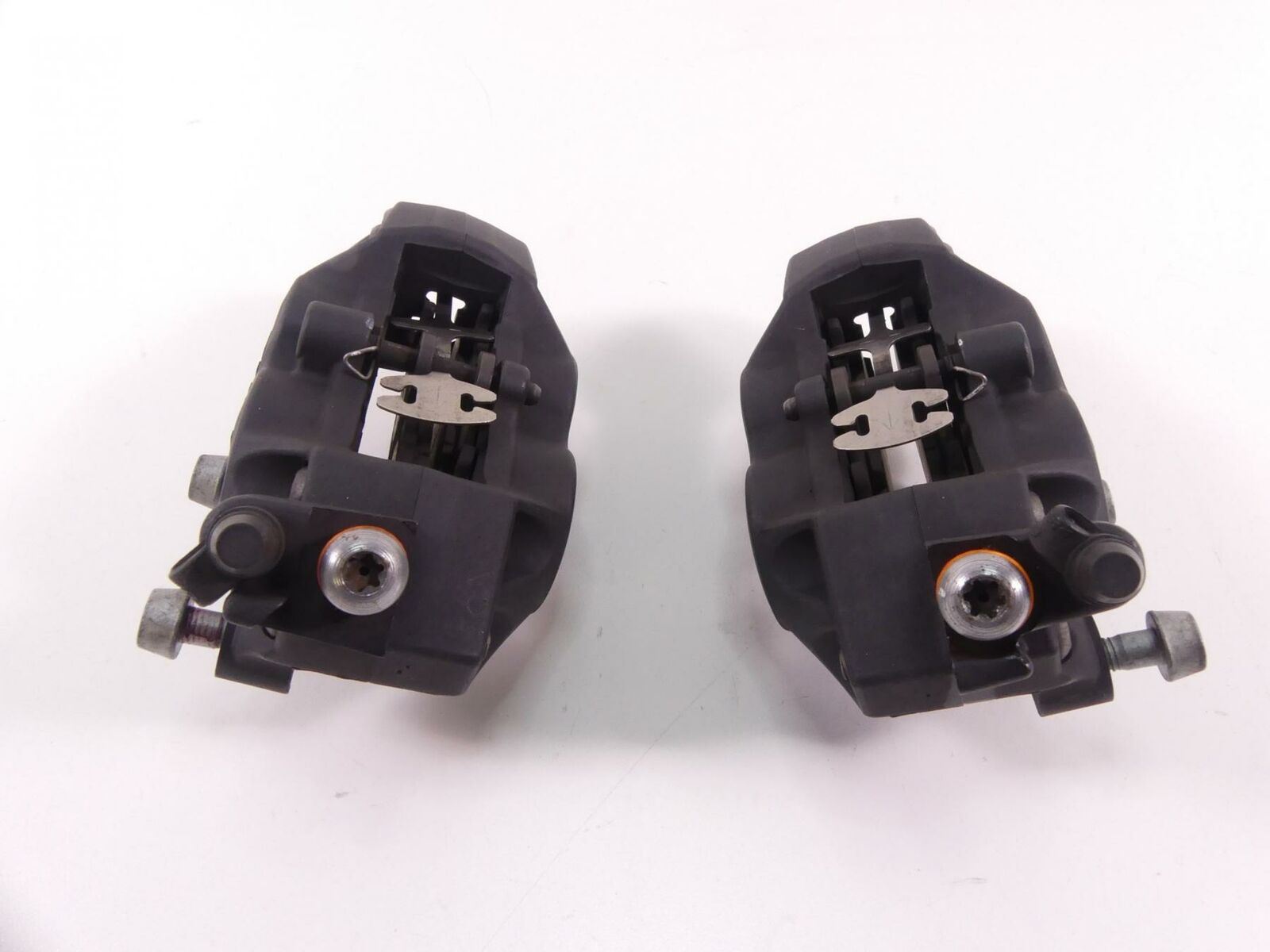 2010 BMW R1200GS Adventure K255 Front Brake Caliper Set 34117711438 34117711439 {{ shop.shopifyCountryName }} - Mototech271
