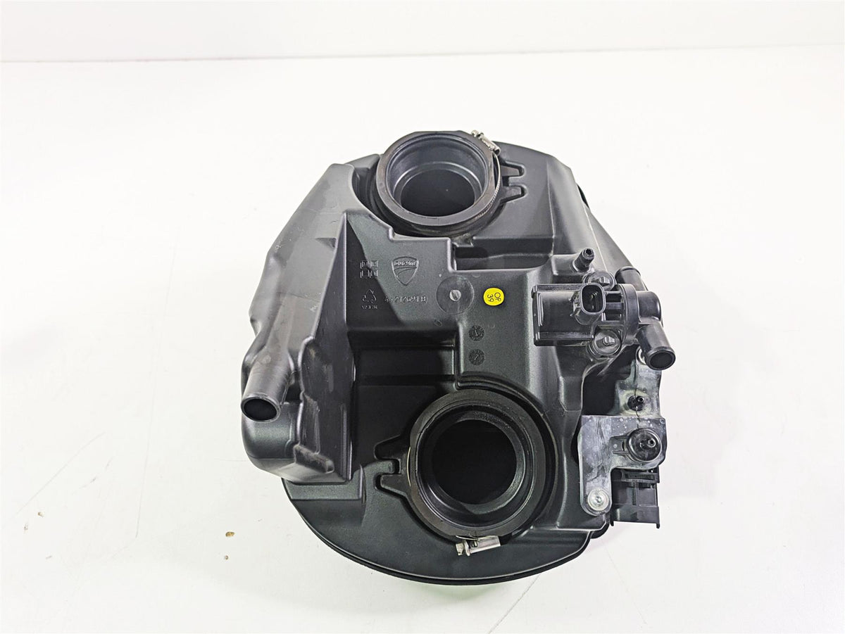 2015 Ducati Hypermotard 821 SP Air Box Cleaner Breather Filter 44212691B {{ shop.shopifyCountryName }} - Mototech271