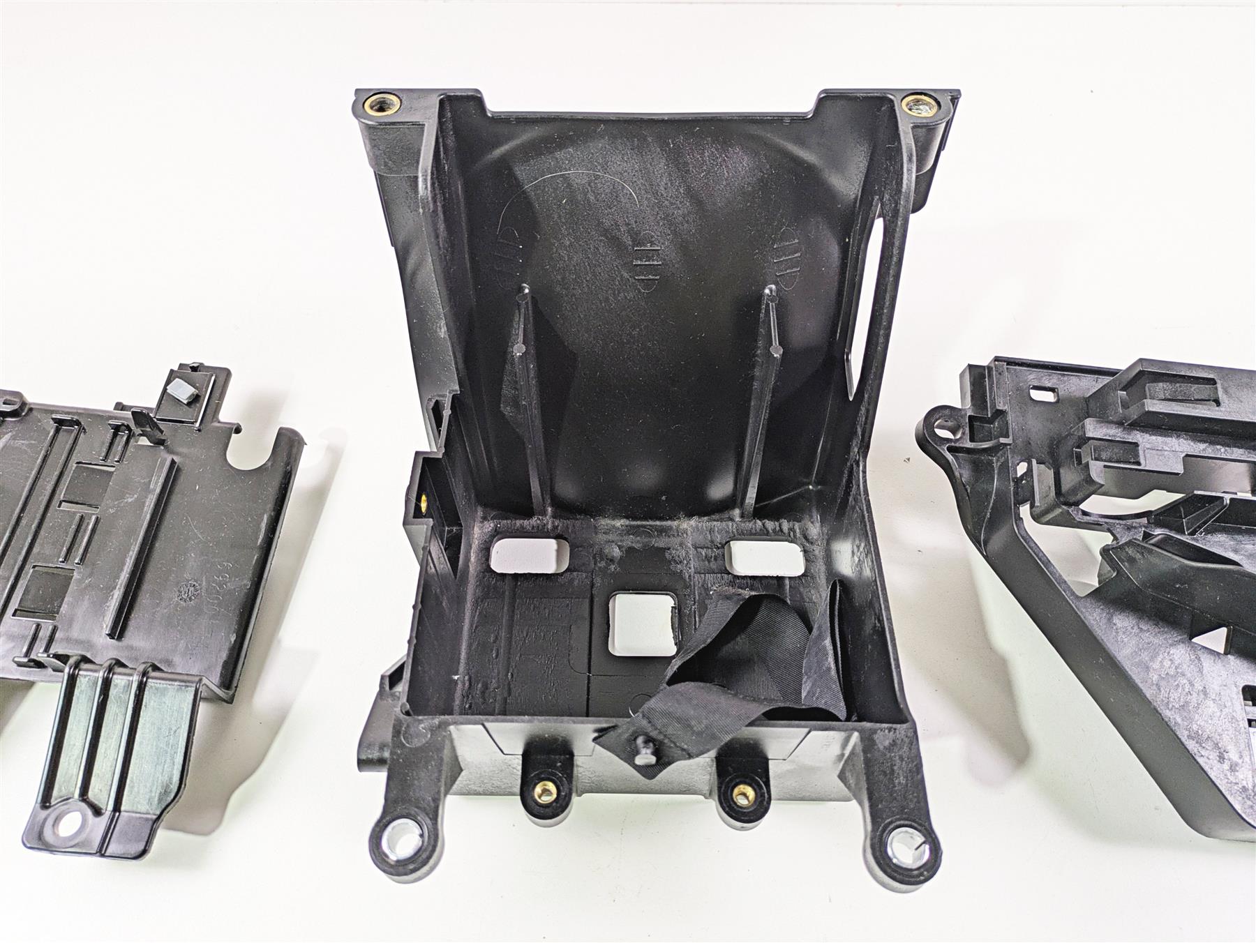 2016 Harley Touring FLHR Road King Battery & Electrical Holder Set 66000010A {{ shop.shopifyCountryName }} - Mototech271