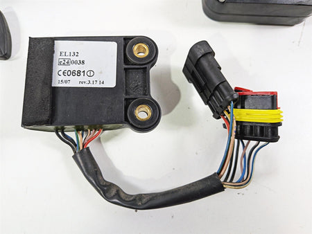 2008 Aprilia RSVR 1000 Factory Gauge 9k Cdi Ecm Ignition Switch Key Set 8127833 {{ shop.shopifyCountryName }} - Mototech271