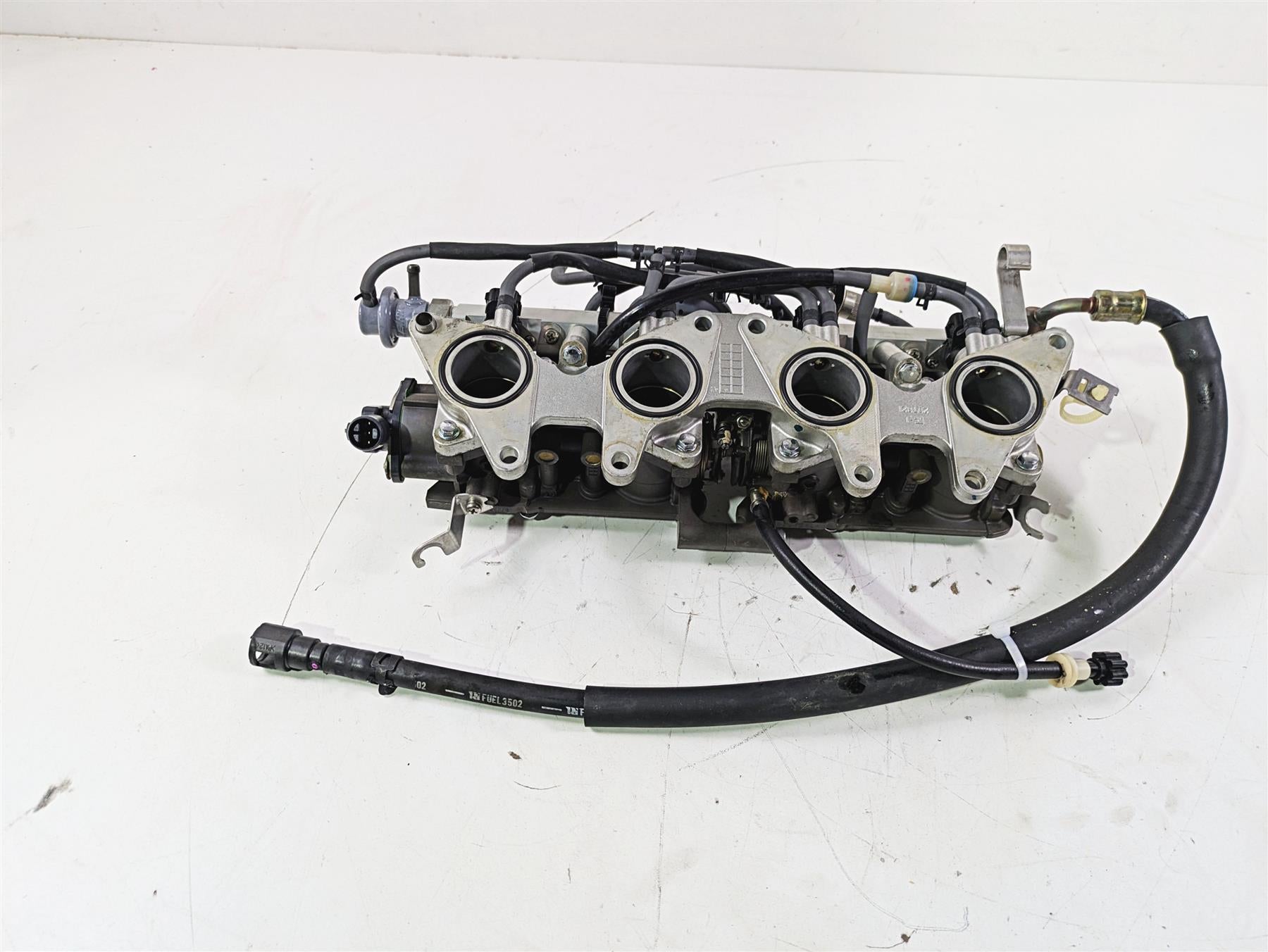 2004 Honda Aquatrax R-12X Throttle Body Bodies Fuel Injectors 16400-HW3-671