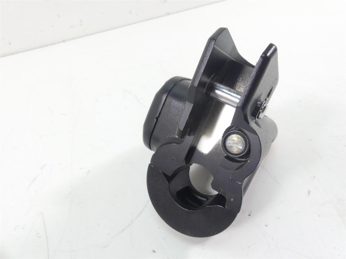 2021 Harley Softail FXBBS 114 Street Bob Front Brake Master Cylinder 41700233 {{ shop.shopifyCountryName }} - Mototech271