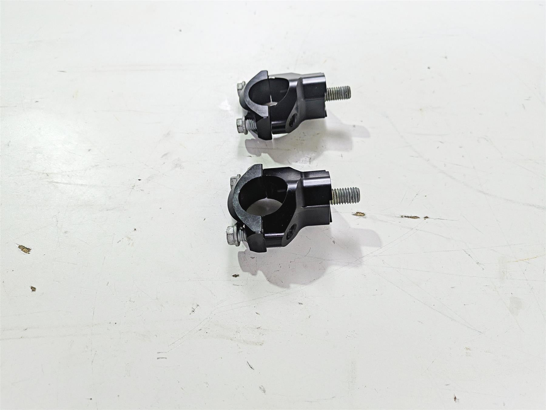 2018 KTM 1290 Super Adv S Handlebar Riser Holder Set 00050000927 {{ shop.shopifyCountryName }} - Mototech271