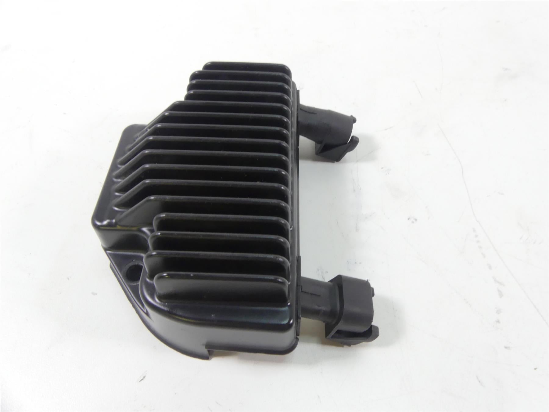 2016 Harley FXDLS Dyna Low Rider Rectifier Voltage Regulator 74631-08A {{ shop.shopifyCountryName }} - Mototech271