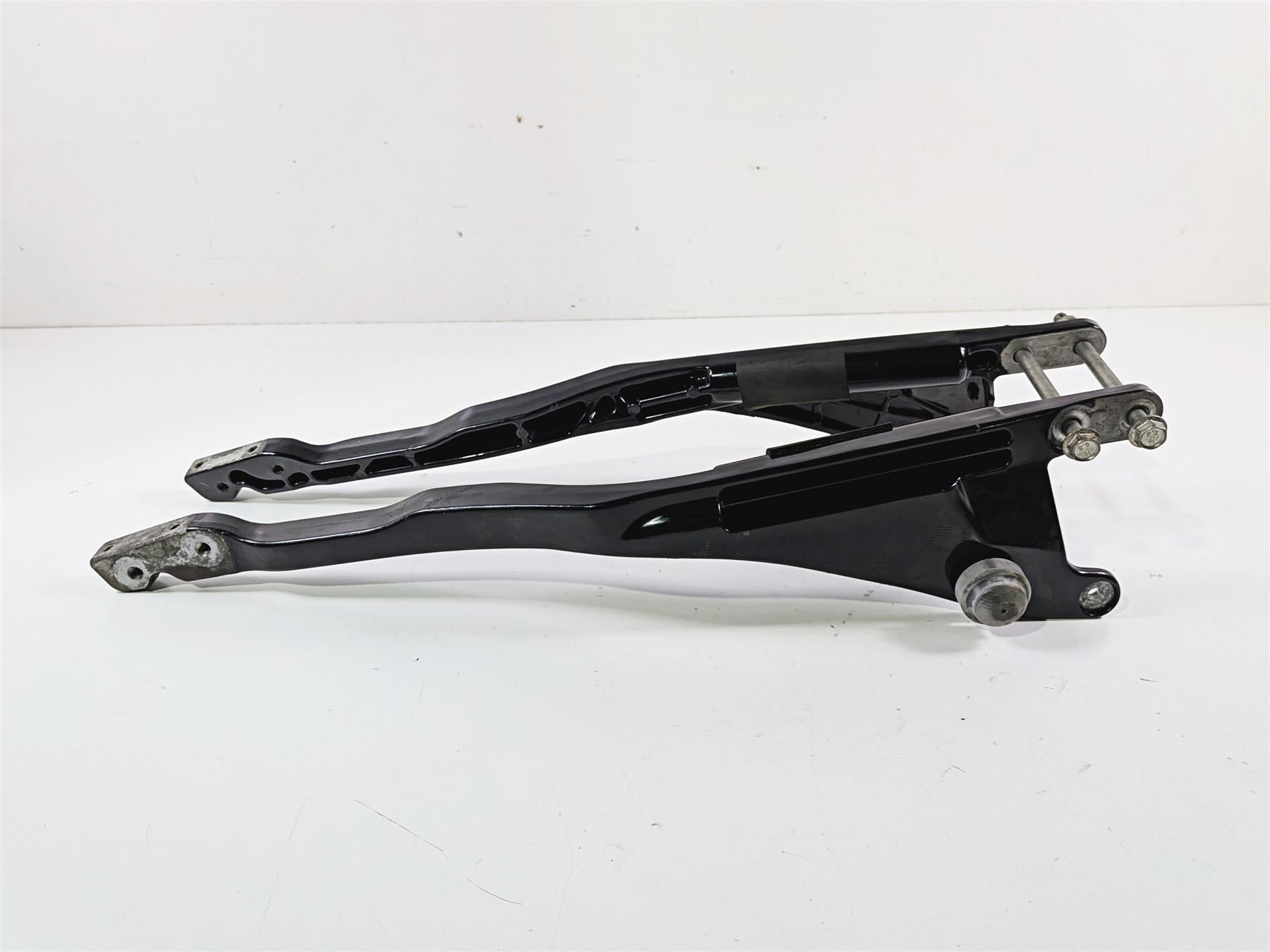 2021 Indian Scout 1200 Upper Frame Bar Backbone Rail Set 5633875 5633874 {{ shop.shopifyCountryName }} - Mototech271