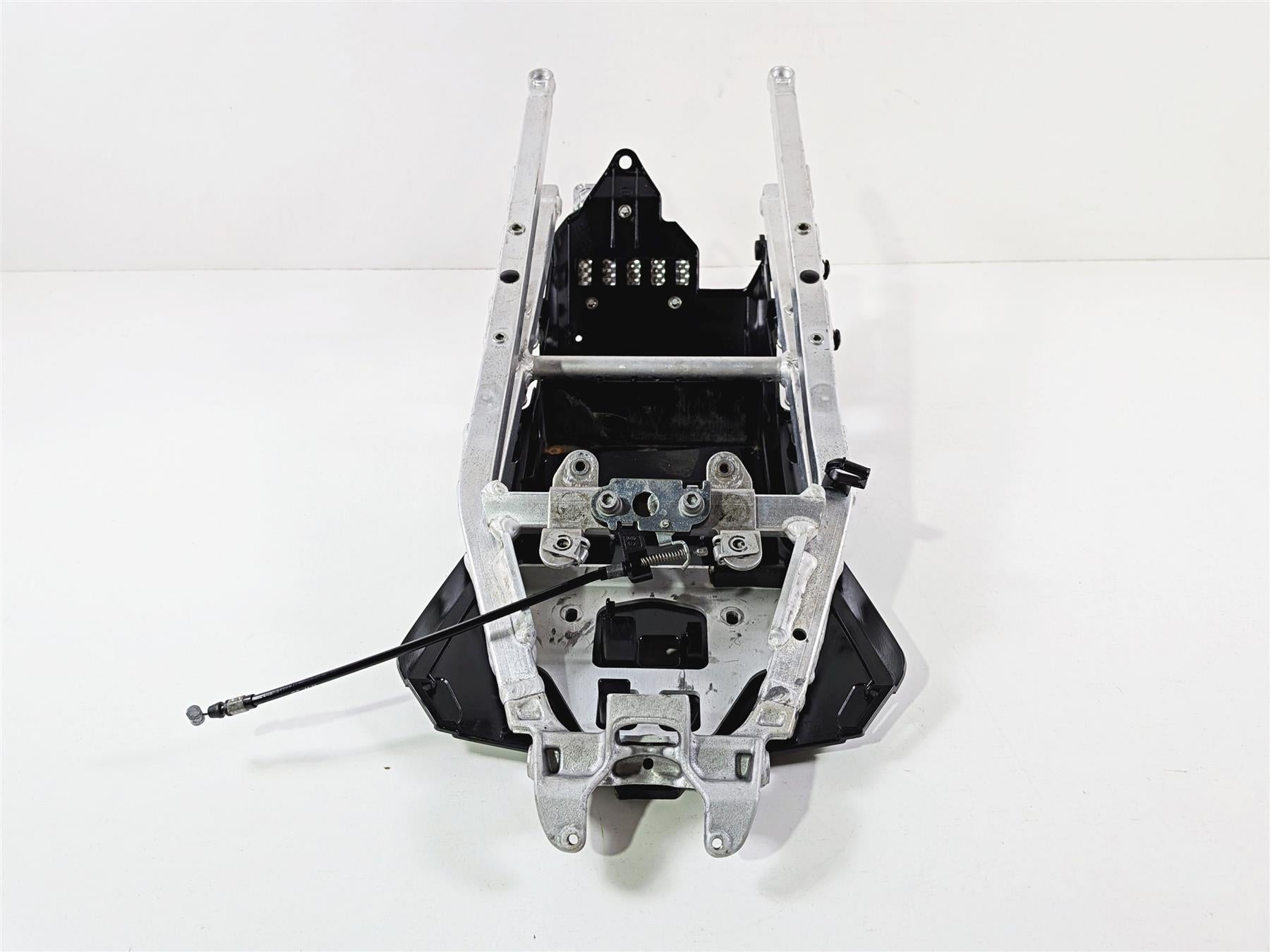 2014 Aprilia RSV4 RR Factory Subframe Sub Frame & Inner Fender 858849 {{ shop.shopifyCountryName }} - Mototech271