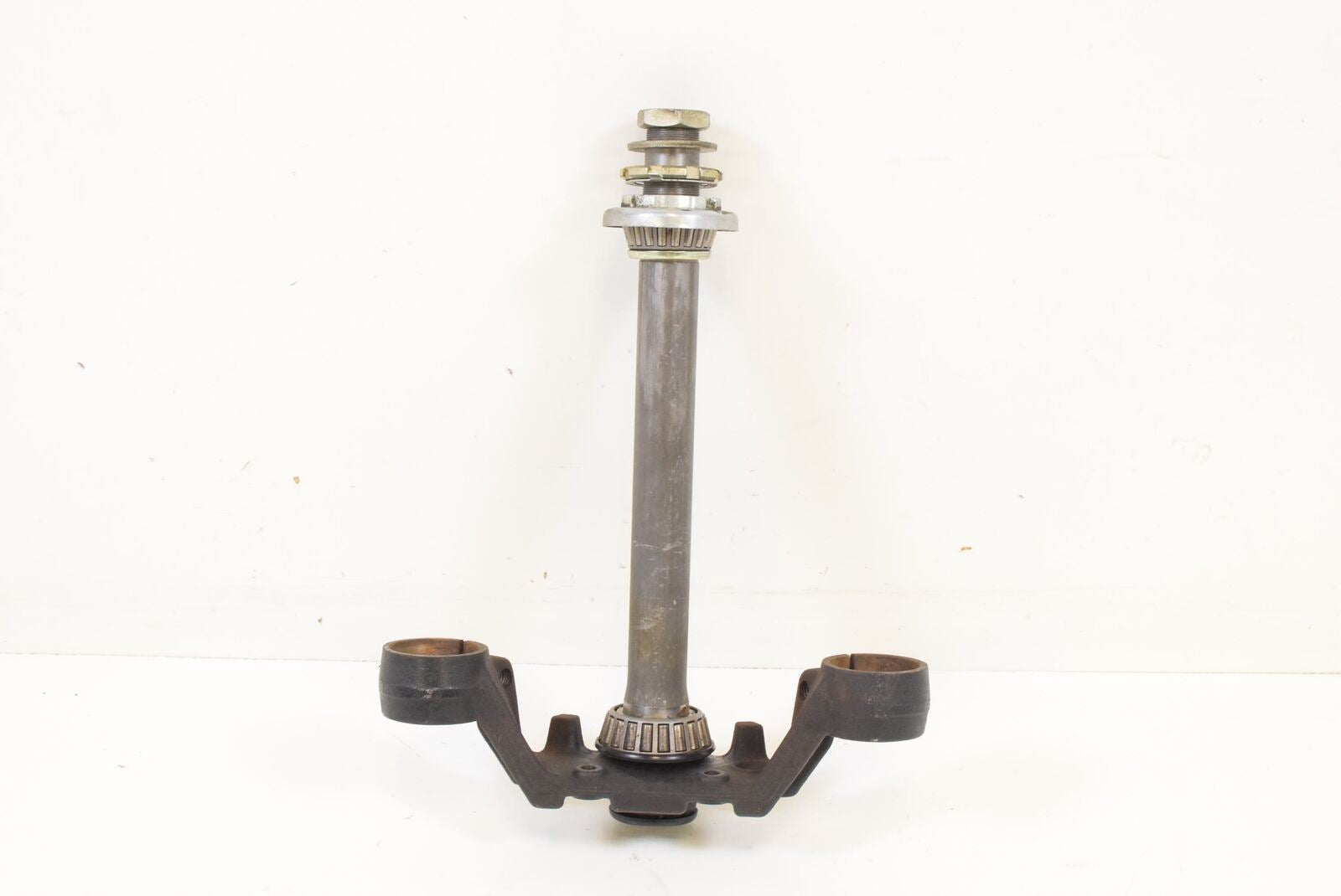 1983 83 Honda CB1000 Custom Lower Triple Tree Steering Clamp SET 53200-MG1-000 {{ shop.shopifyCountryName }} - Mototech271
