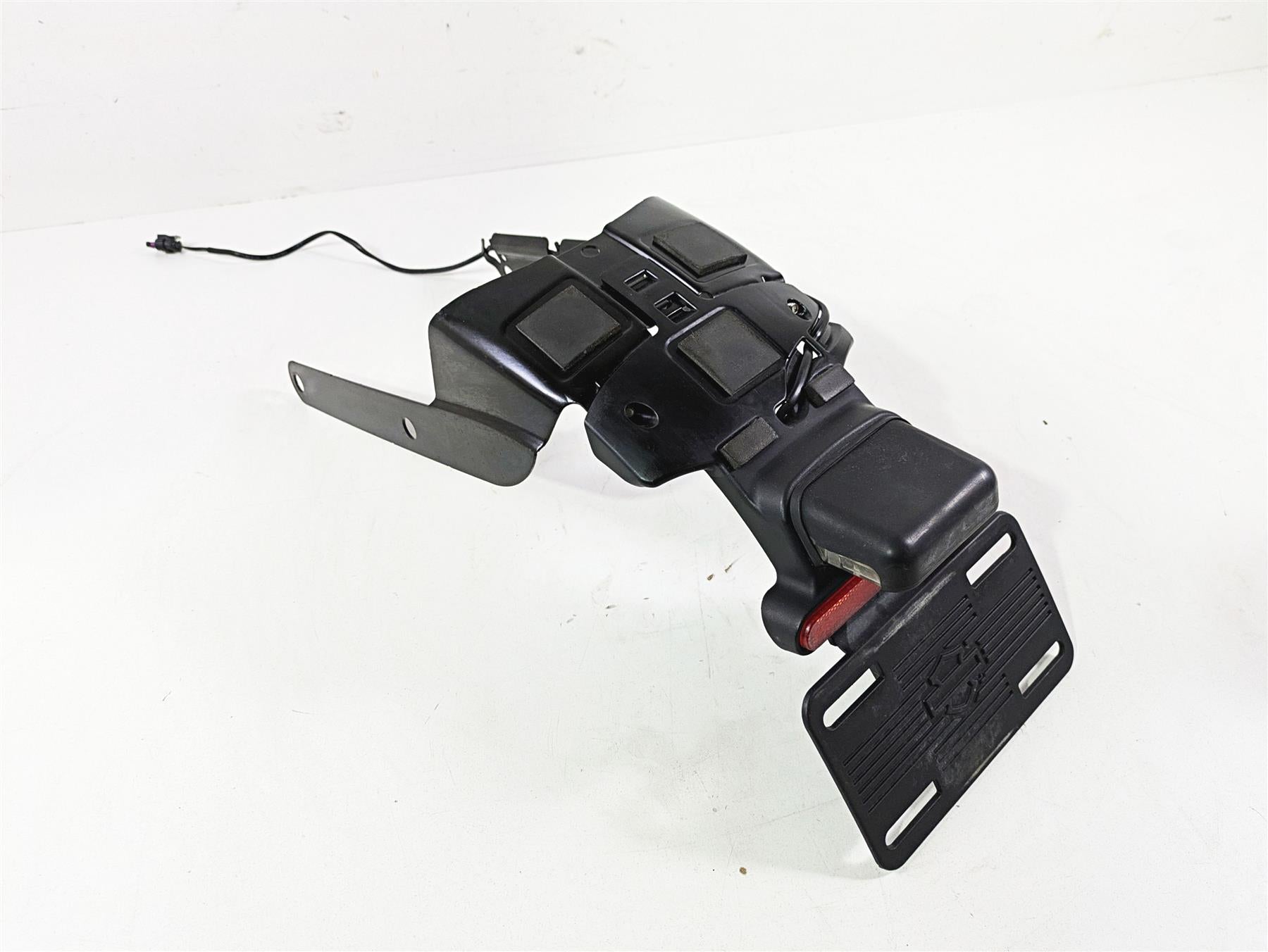 2021 Harley Softail FXST Standard Inner Rear Fender Support Mount 59500448 {{ shop.shopifyCountryName }} - Mototech271