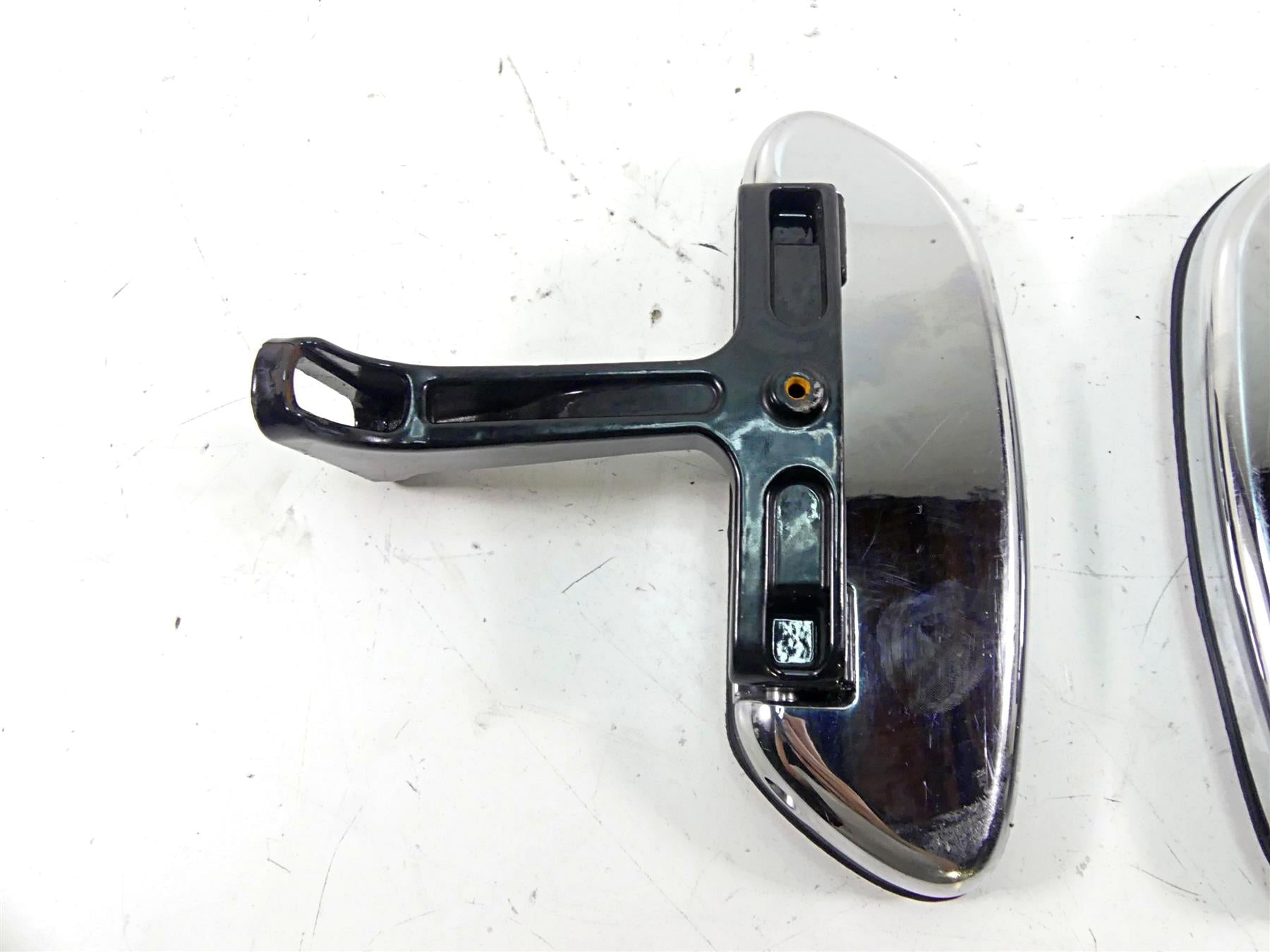2006 Harley Touring FLHTCU SE E-Glide Rear Floorboard Floor Board Set 47373-04 {{ shop.shopifyCountryName }} - Mototech271