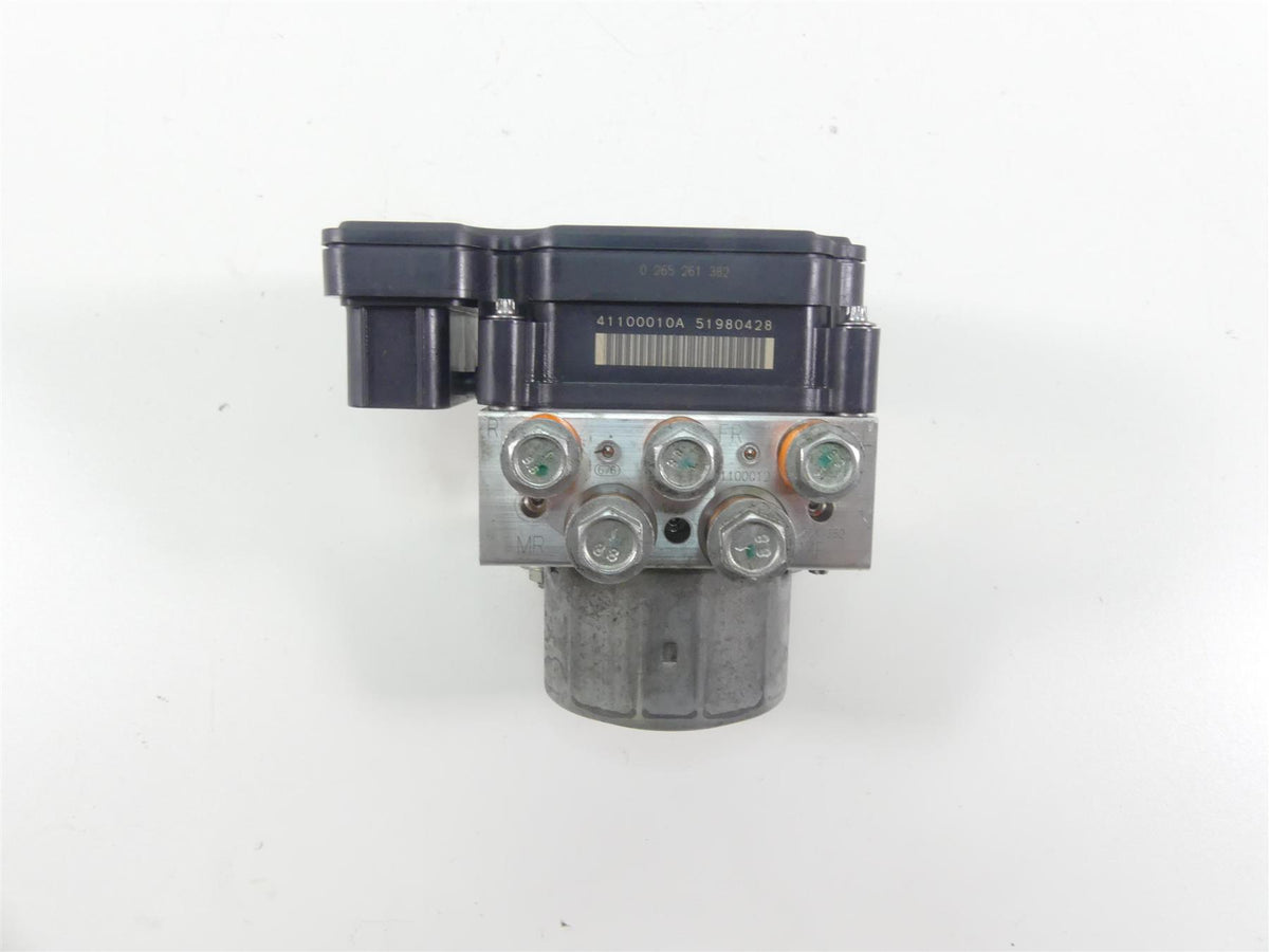 2016 Harley Touring FLHTP Electra Glide Abs Brake Pump Unit Module 41100013A {{ shop.shopifyCountryName }} - Mototech271