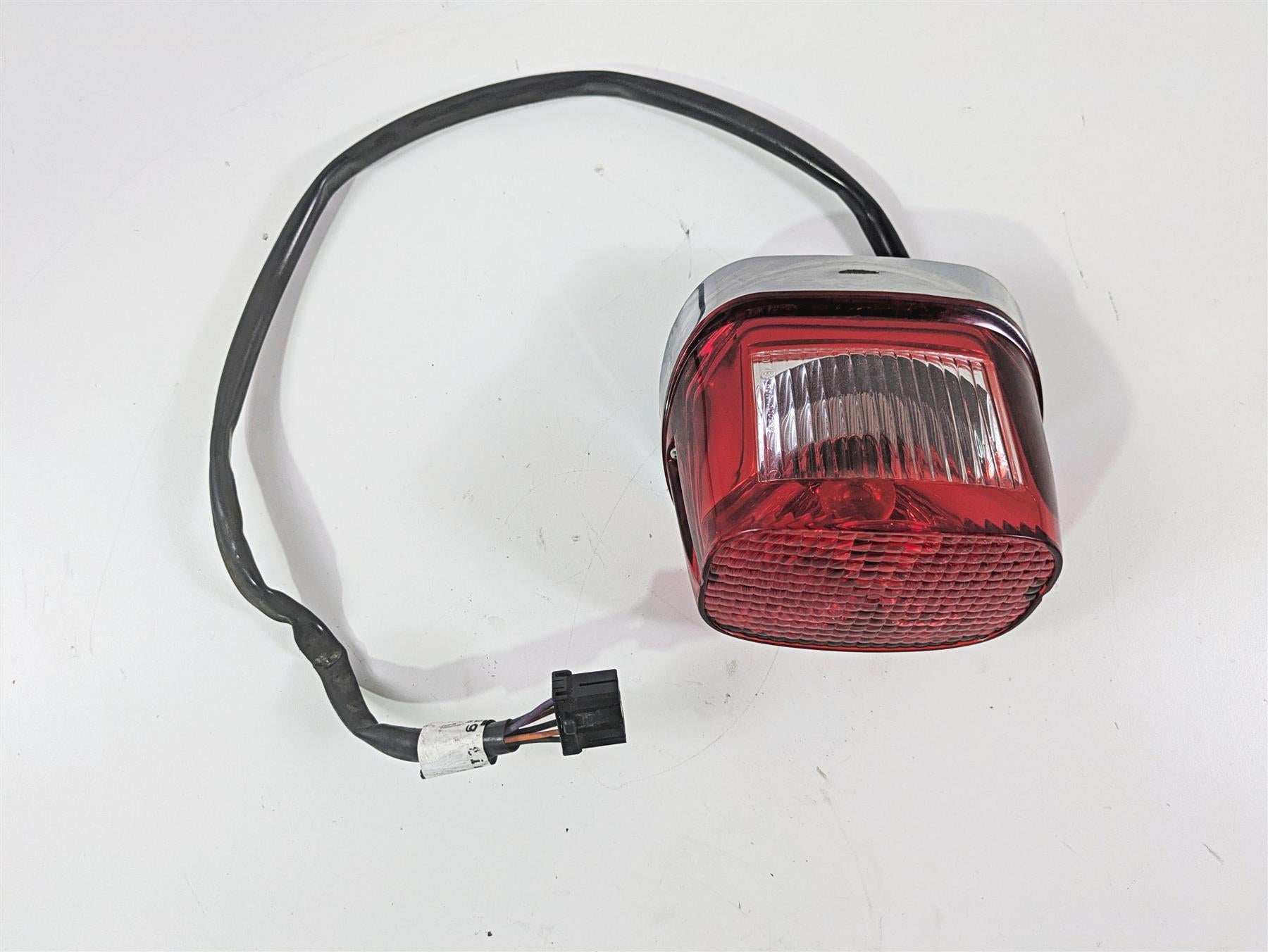 1999 Harley Touring FLHTCUI E-Glide Taillight Tail Light & Wiring 68140-04 {{ shop.shopifyCountryName }} - Mototech271