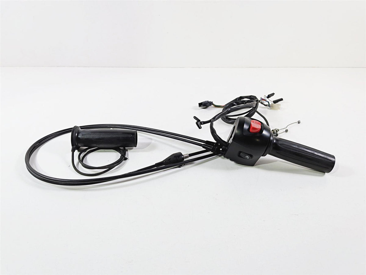 2013 Victory Vision Tour Right Hand Control Switch & Grip Heater 4011357 {{ shop.shopifyCountryName }} - Mototech271