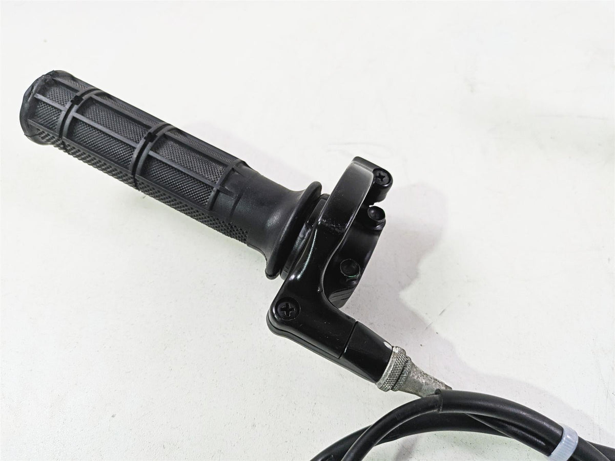 2022 Ducati Scrambler Desert Sled Throttle Control + Grip & Cable Set 65420521A {{ shop.shopifyCountryName }} - Mototech271