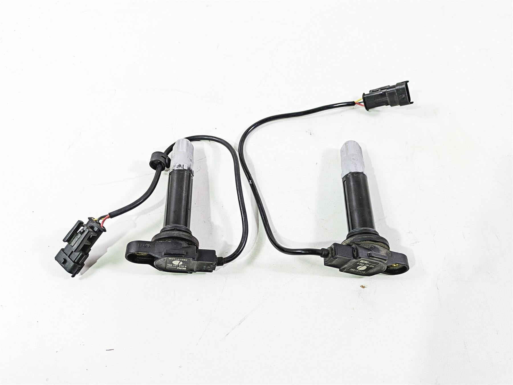 2013 Ducati Hyperstrada 821 Ignition Coil Beru Set 38010145B {{ shop.shopifyCountryName }} - Mototech271