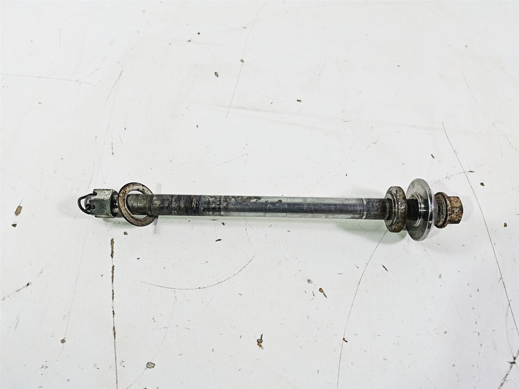 2005 Harley Softail FLSTSCI Heritage Springer Front Axle Spindle 3/4" 41116-97 {{ shop.shopifyCountryName }} - Mototech271