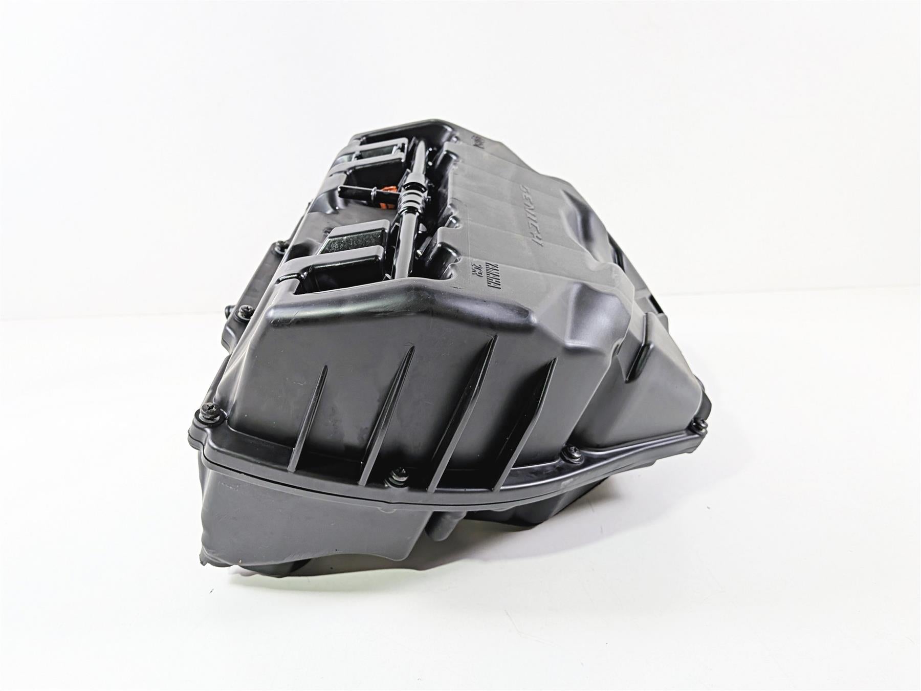 2016 Yamaha YZF R1 RN32 Air Box Cleaner & Injectors 2CR-14411-00-00 {{ shop.shopifyCountryName }} - Mototech271