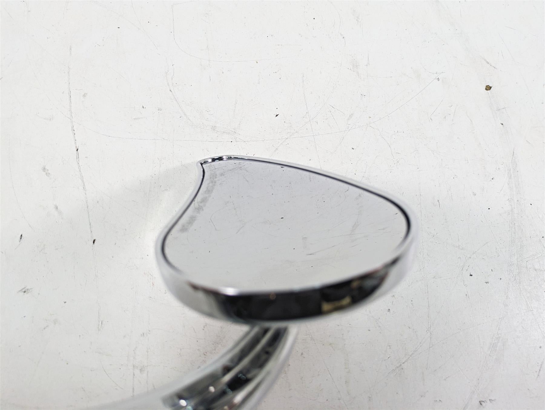 2000 Harley FXSTS Softail Springer Left Tailfin Rear View Mirror 91696-05A {{ shop.shopifyCountryName }} - Mototech271