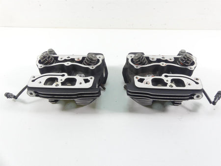 2013 Harley Touring FLHX Street Glide Cylinderhead Cylinder Head Set 17193-06A {{ shop.shopifyCountryName }} - Mototech271