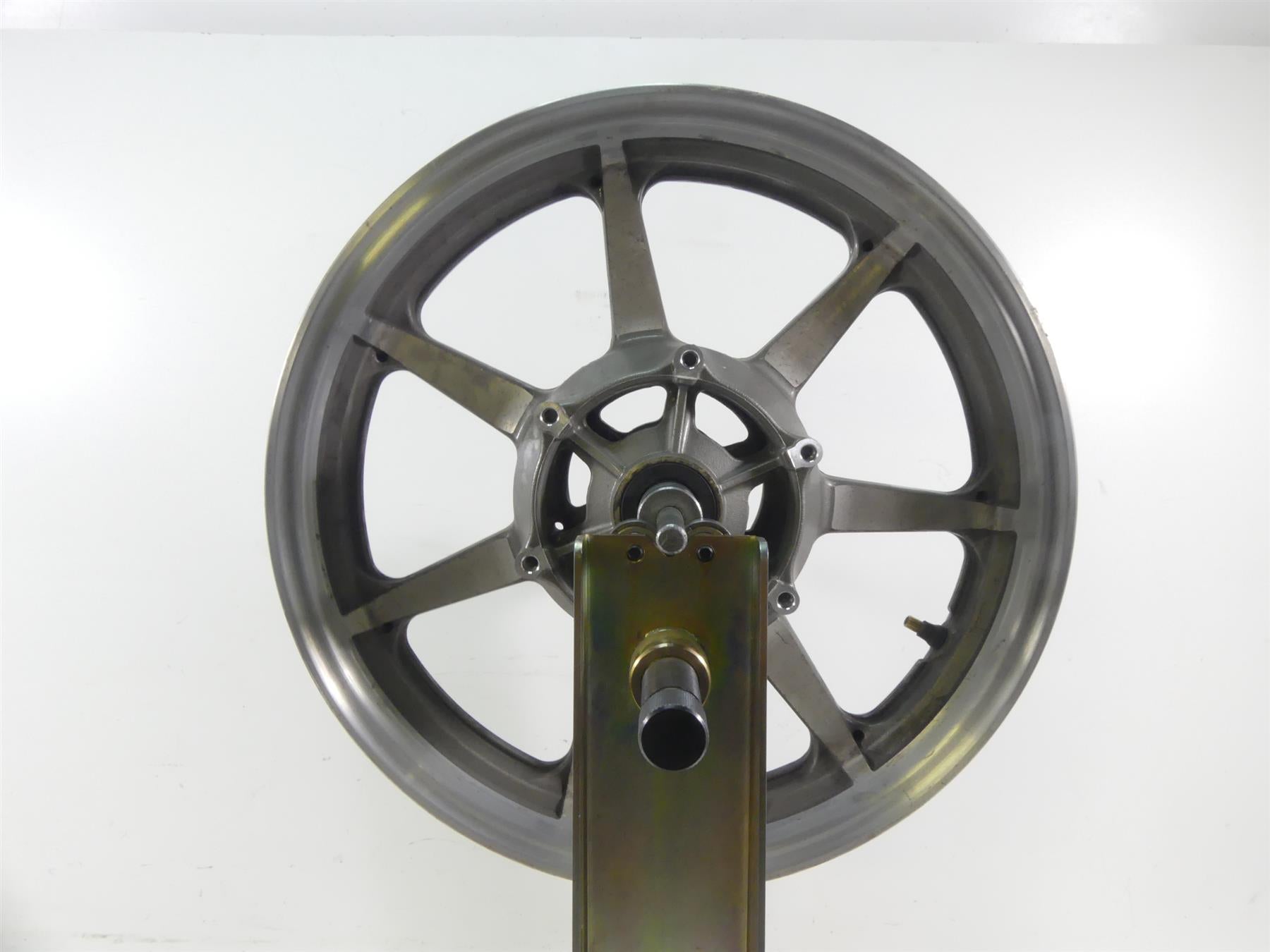 2007 Yamaha XVS1300 V-Star Straight Front Wheel Rim 16x3 5KS-25168-00-MA {{ shop.shopifyCountryName }} - Mototech271