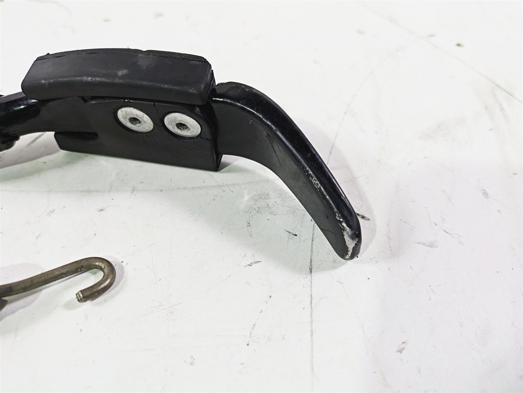 2012 Victory Cross Country Side Kick Stand Kickstand 5137601 2204489 {{ shop.shopifyCountryName }} - Mototech271